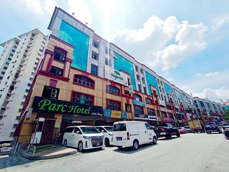 Parc Hotel Pelangi Damansara Kota Damansara Bagian luar foto